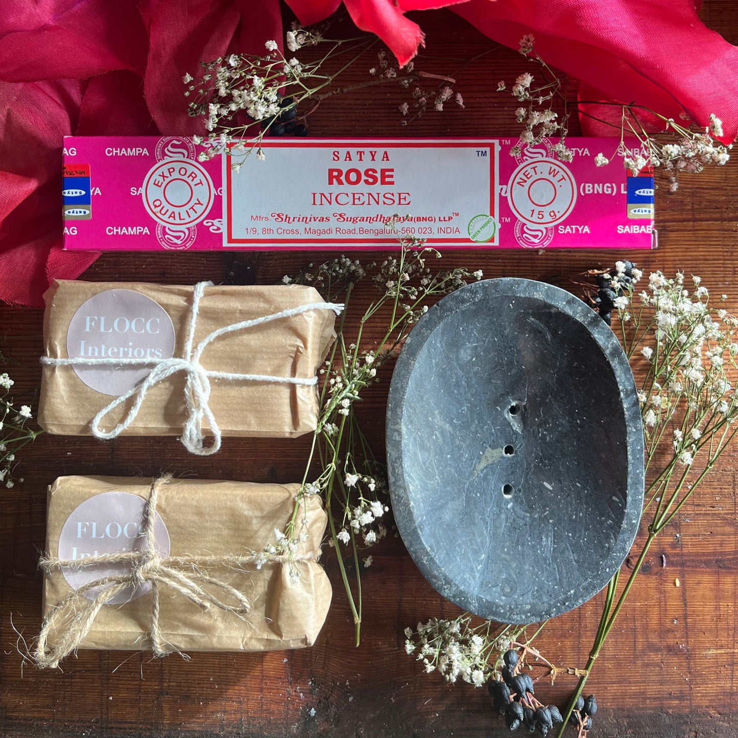 Vanilla & Rose hip Flocc Box