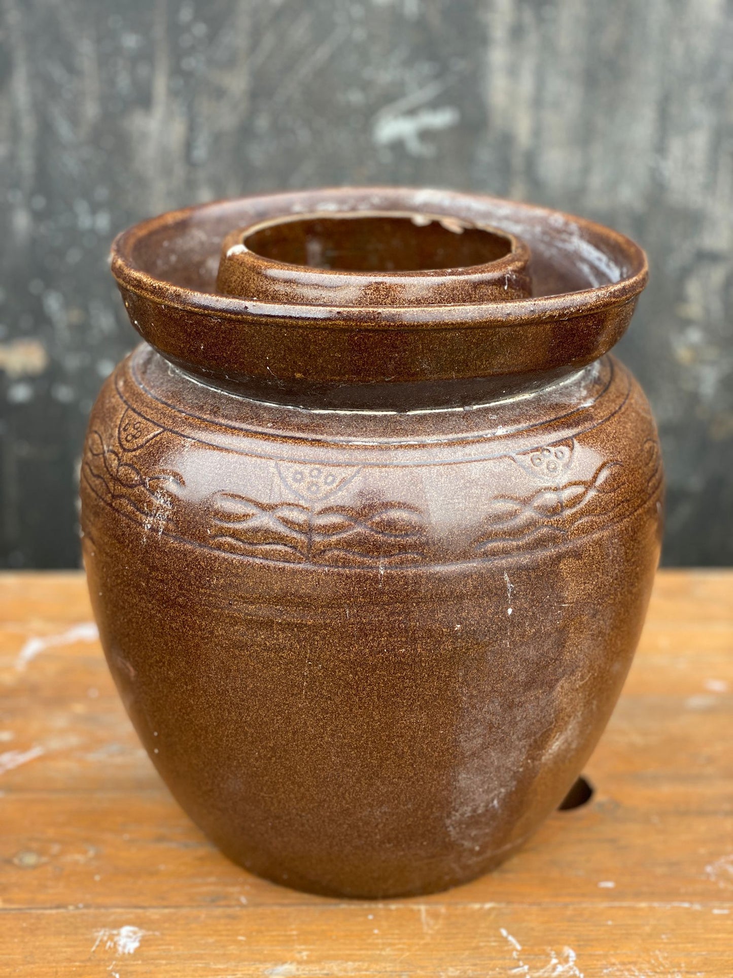 19th Century Brown Glaze Decorative Storage Pot (Kimchi)